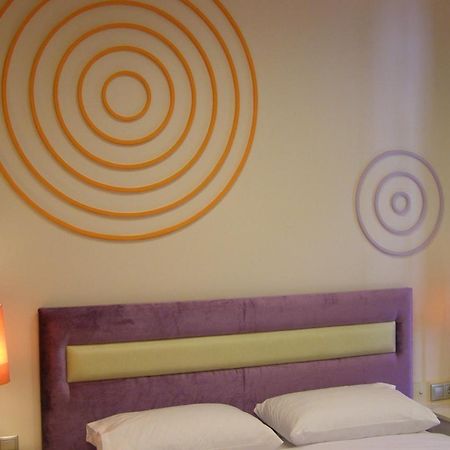 קסטוריה Room "Frog" In A Neoclasical House מראה חיצוני תמונה